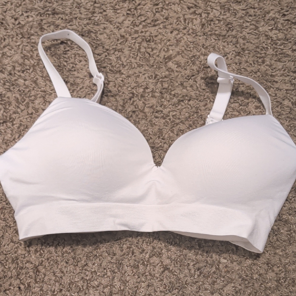 Elegant White Comfort Bra